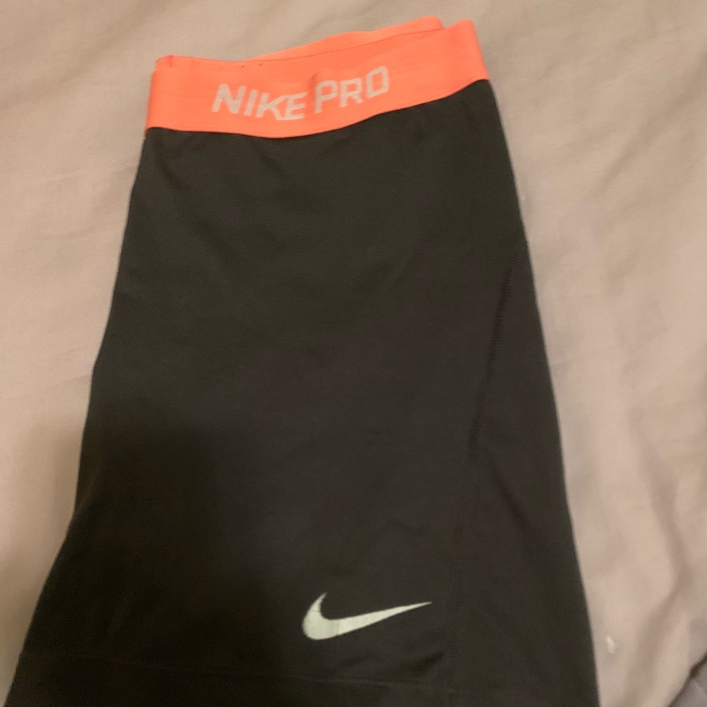 Spanks! Nike Pro ! Only worn twice !